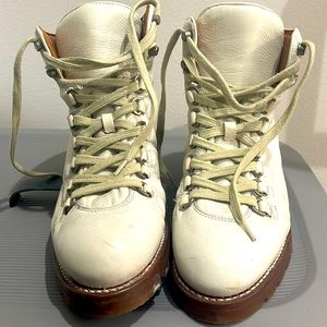 Lightly used Frye Samantha Hiker Boot White